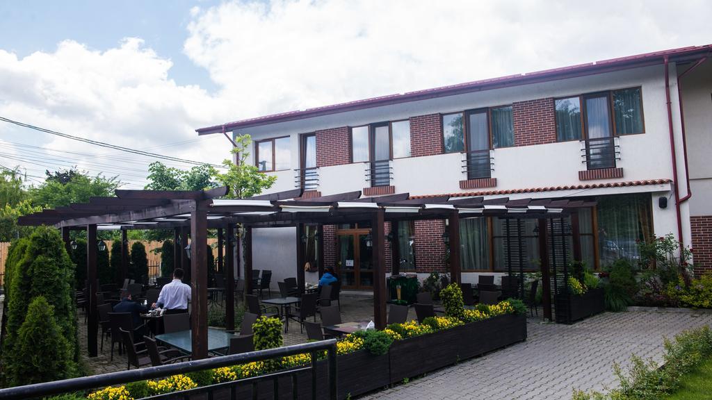 Casa Vanatoreasca Mogosoaia ภายนอก รูปภาพ